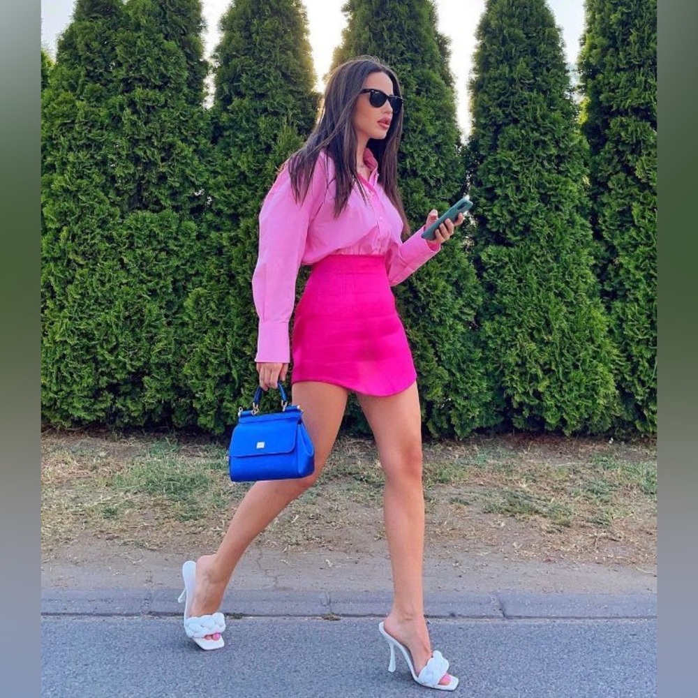 ✨ ZARA PINK SATIN EFFECT MINI SKIRT ✨